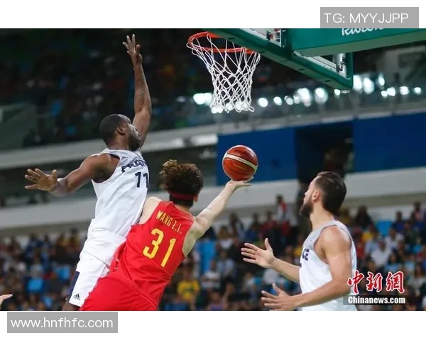 里约奥运会中国男篮对阵法国队精彩回顾与赛后分析